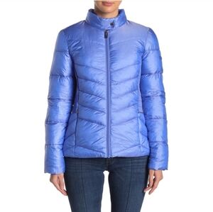 NWT Blue 💙 iridescent Via Spiga waterproof packable puffer jacket size Small